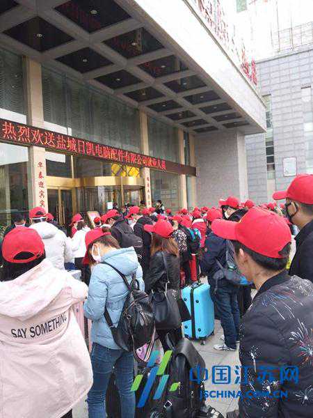 鼻子脱皮怎么办 对症下药解救脱皮肌