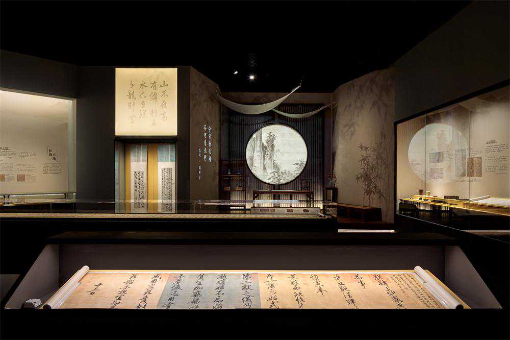 十猴九个富”，阴历这几个月出生的申猴人天生命硬，好命又富贵