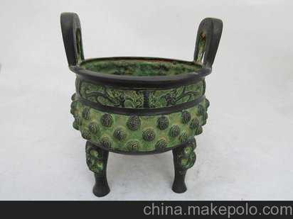 生肖牛留意：在家门口放一样东西，住的越久日子越红火，进来了解