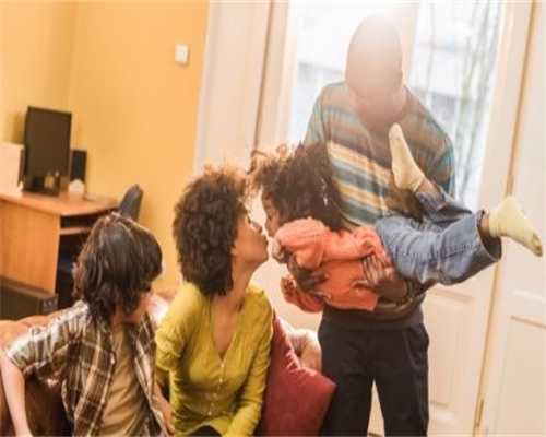 毛主席在五台山寺内求签，抽到“上上大吉”后连连摆手：莫当真