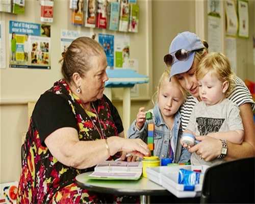 毛泽东晚年喜欢女孩剪短发，工作人员不理解，张玉凤：想杨开慧了