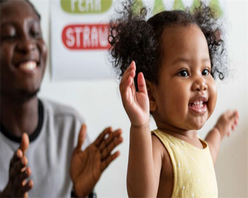 占卜：脖子长短测吉凶祸福